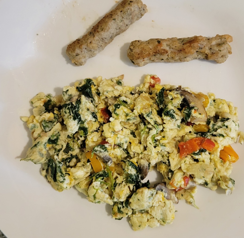 Healthy breakfast scramble with chicken sausage links